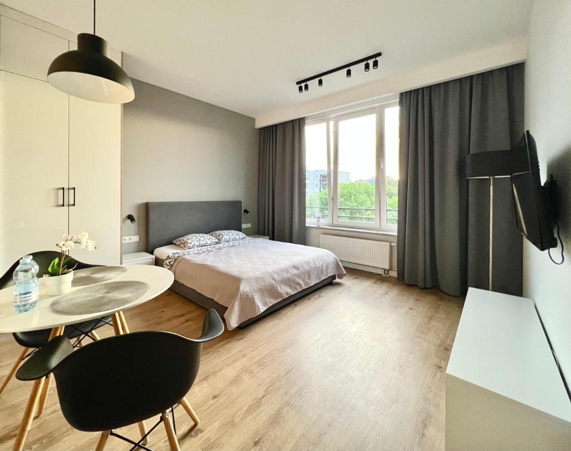 K22 Warszawa Zachodnia Slawinska 502 Appartement Buitenkant foto