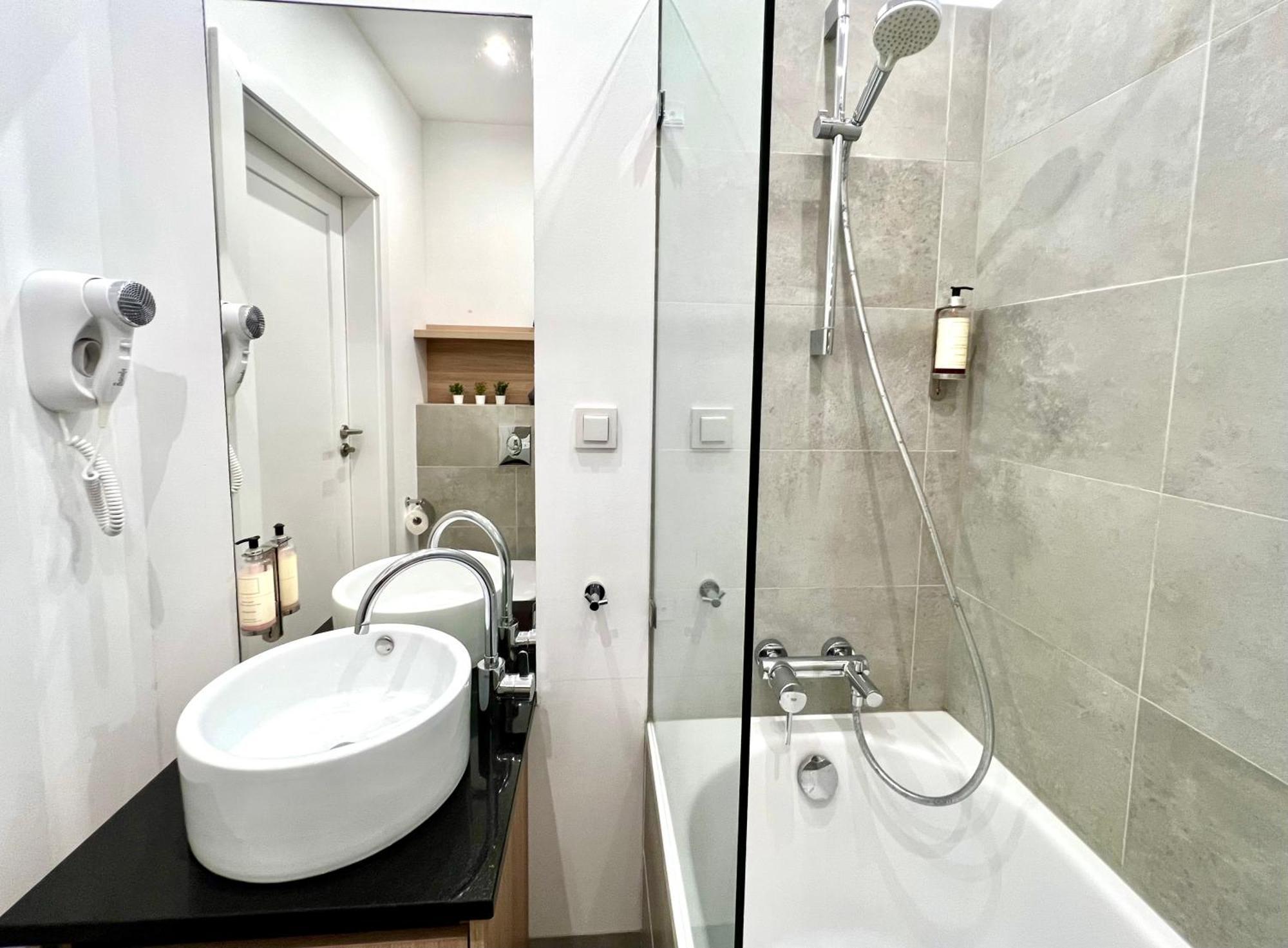 K22 Warszawa Zachodnia Slawinska 502 Appartement Buitenkant foto